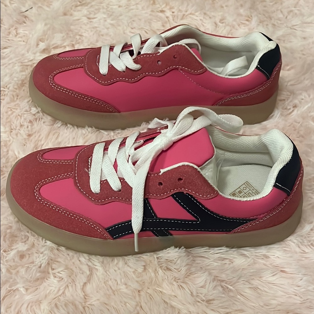 Kids Pink and Black Sneakers